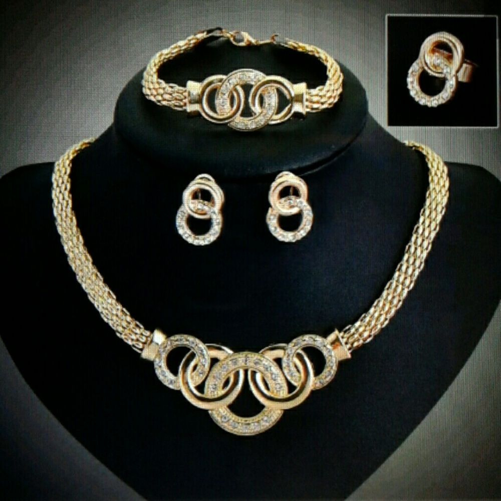 Rhinestone jewelry set